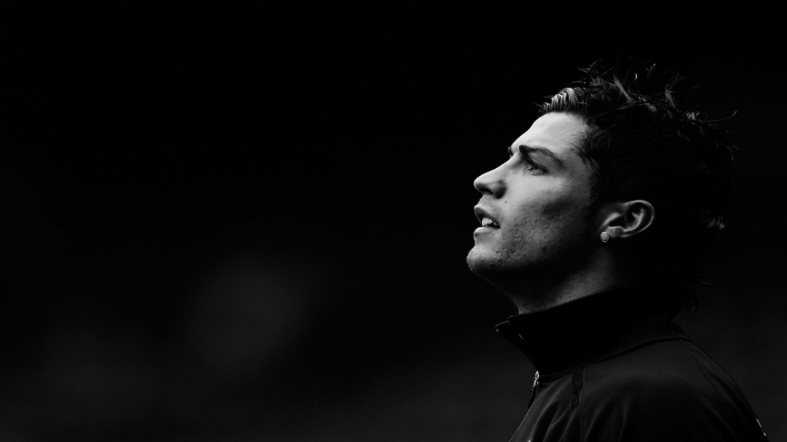 宿命的弯角,当里昂的冠军心跳穿越欧亚大陆,碾过土耳其的钢铁防线